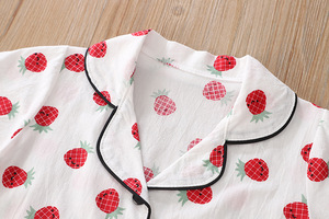 Ropa de Bebé, Conjunto de Dormir para Niñas, Pijamas con Estampado de Fresas de China - Product Image 3
