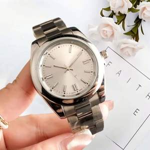 Nouvelle montre tendance à prix bas, montre pour homme en acier inoxydable argenté, cadran bleu dégradé, marqueurs lumineux, montre de sport décontractée de luxe - Product Image 4