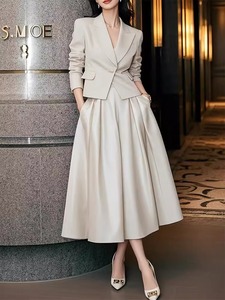 ชุดสูทลำลองแขนยาวสำหรับสุภาพสตรี สไตล์หรูหรา ฤดูใบไม้ผลิ 2026 กระโปรงยาว ชุดเซ็ต 2 ชิ้น ชุดเข้าชุดผู้หญิง ดีไซน์เรียบหรู ชุดสองชิ้น - Product Image 3