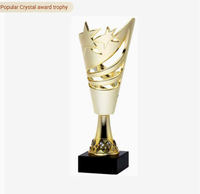 Prix cadeau de trophée d'argent de conception personnelle de Promotion directe d'usine, coupe de trophée de cristal de verre/imprimé en 3D/Football/Tennis/Cricket