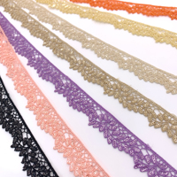Vente en gros Bordure exquise en polyester de luxe personnalisée Bordure en dentelle aux couleurs de gupure Garniture en dentelle à paillettes fantaisie