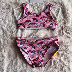 Tenue bohème personnalisée pour bébé fille W59 Cozy Summer |   Imprimé arc-en-ciel Daisy |   Ensemble deux pièces à fermeture par ceinture, softshell, séchage rapide - Product Image 4