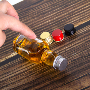 <span class=keywords><strong>Bouteille</strong></span> à liqueur en verre transparente mini 50 ml avec bouchon à vis en aluminium pour l'emballage de spiritueux - <span class=keywords><strong>Prix</strong></span> usine - Product Image 6
