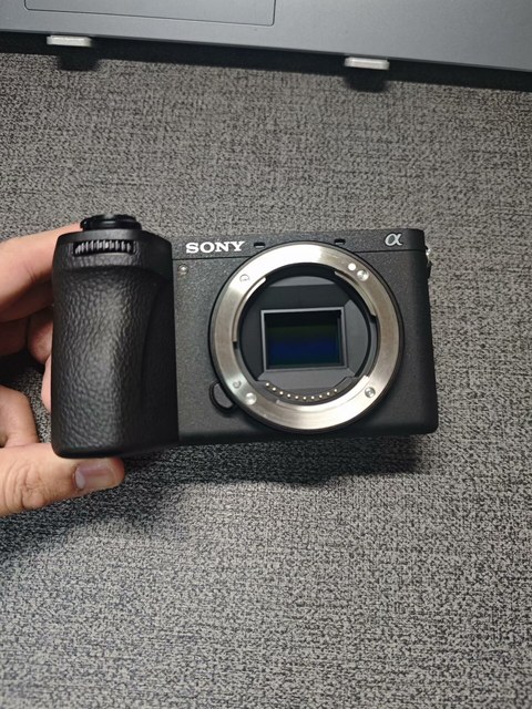 Original Used Sonys A6700 Camera Body Only 4K/60p Mirrorless Camera