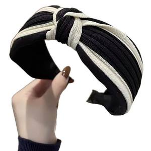 แถบคาดศีรษะถักขอบกว้างสำหรับผู้หญิง - Product Image 6