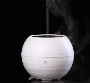 Humidifier Oil Diffuser Factory Top Seller Ultrasonic Aroma Diffuser 200ml Wood Grain Mini Humidifier