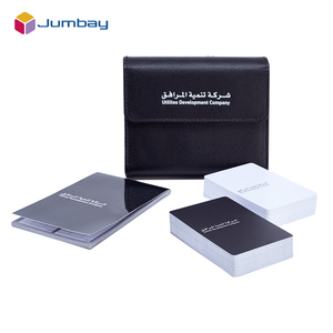 <span class=keywords><strong>ต</strong></span>ัวอย่างฟรี กระเป๋าหนัง PU รา<span class=keywords><strong>ค</strong></span>าถูกแบบกำหนดเอง ไพ่พลา<span class=keywords><strong>ส</strong></span><span class=keywords><strong>ต</strong></span>ิก ไพ่กระดาษ ไพ่โป๊กเกอร์ 2 ชุด พร้อมดิน<span class=keywords><strong>ส</strong></span>อและ<span class=keywords><strong>ส</strong></span>มุดบันทึก - Product Image 5