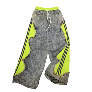 Jeans Anchos de Hip Hop al por Mayor para Hombre, Pantalones Largos Grises Lavados con Contraste Lateral y Efecto Desgastado, Estilo Urbano - Product Image 5