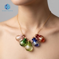 Pendentif diffuseur d'huiles essentielles et de parfums en verre de Murano fait main, mini-bouteille, style lampwork, breloque tendance pour la fabrication de bijoux