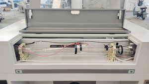 Machine de gravure et de découpe au laser CO2 facile à utiliser pour le bois, l'acrylique, le MDF, le cuir, le cristal - FL-6090 130W Système de contrôle Ruida - Product Image 3