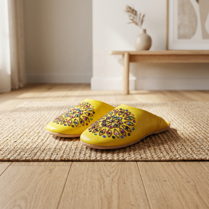 Sandales d'intérieur jaunes en cuir véritable à motif géométrique en strass, à bout ouvert, avec doublure en peluche rembourrée, souples, toutes saisons - Product Image 2