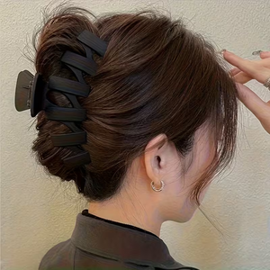 Meilleures ventes : Ensemble de 11 pinces à cheveux mates pour femmes, pinces à cheveux robustes, pinces à cheveux papillon, pinces à cheveux florales, petites et grandes - Product Image 5