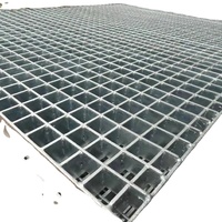 Plate-forme industrielle de plancher de passerelle en caillebotis en acier soudé galvanisé 30x3 pour matériaux de construction