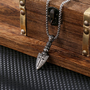 Gioielli vyking alla moda collana pendente a punta di lancia in acciaio inossidabile Heritage nordico mitologia norrena guerriero spirito collezione - Product Image 1