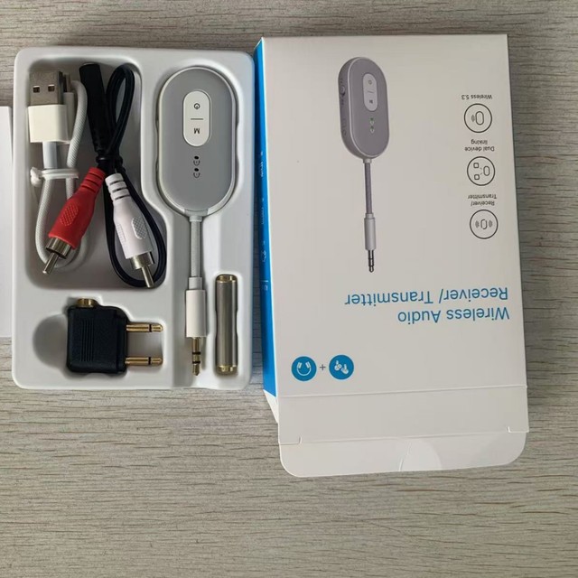 For 5.3 Plastic Receiver Adapter Headset Switch Car Aux Audio Transmitter 2-in-1 Hot Sale