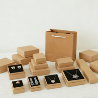 Boîtes cadeaux en papier kraft écologiques personnalisées, boîtes à bagues exquises, boîtes à bijoux et emballages pour accessoires