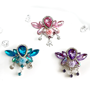 สติ๊กเกอร์ติดหน้าลายคริสตัลโฮโลแกรม GP ประดับเพชรเมอร์เมด สำหรับงานปาร์ตี้ งานเทศกาล งานคาร์นิวัล - Product Image 1