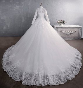 Elegante <span class=keywords><strong>Abito</strong></span> da Sposa Musulmano <span class=keywords><strong>in</strong></span> <span class=keywords><strong>Tulle</strong></span> con Maniche Lunghe, Applicazioni e Perline, Strascico a Cappella - Product Image 3