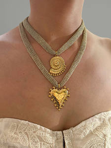 Collane con Ciondolo a Forma di Cuore, Sole e Conchiglia in Acciaio Inox Placcato Oro 18K XINRU per Donne, <span class=keywords><strong>Catena</strong></span> a Maglia Intrecciata alla Moda, Novità 2025 - Product Image 2