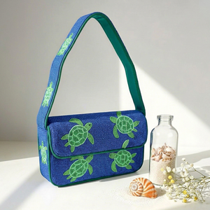 Bolso Rectangular de Lona Azul Hecho a Mano con Diseño de Tortuga Verde Bordada, de Poliéster Lavable - Product Image 1