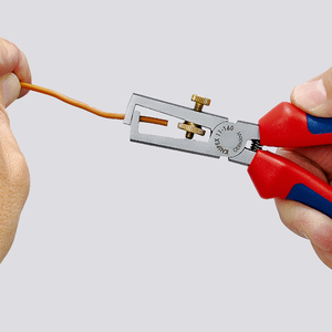 KNIPEX 11 02 160 Alicates pelacables con resorte universales con mangos multicomponentes negros 160 mm - Product Image 3
