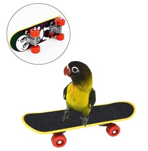 5 Juegos de Juguetes Duraderos para Pájaros, Marco de Baloncesto, Bloques de Madera de Nueve Colores, Juguete de Skateboard para Entrenamiento Interactivo de Aves - Product Image 3