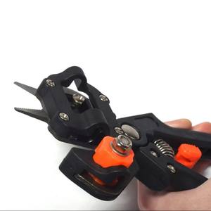 กรรไกรตัดกิ่งสแตนเลสแบบบายพาส ขนาด 10-20 มม. สำหรับตัดต้นไม้ผลไม้ สีดำ สำหรับคนถนัดขวา - Product Image 1