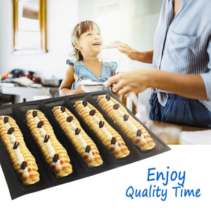 Moule à pain français en silicone alimentaire, épaisseur 1,5 mm, perforé, antiadhésif, idéal pour <span class=keywords><strong>la</strong></span> cuisson de sandwichs, de <span class=keywords><strong>hot</strong></span>-dogs et de baguettes - Product Image 2