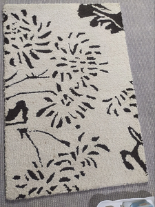 Tapis de porte en laine 100% de style moderne design, fait main, blanc et noir, motif floral, couleur unie, pour la décoration de la maison - Product Image 6