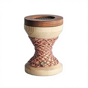 Quemador de incienso de madera de gama alta con patrón islámico de alambre de metal para uso religioso durante el Ramadán y eventos espirituales - Product Image 1