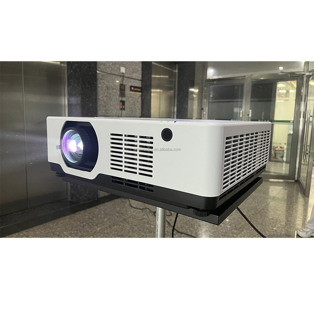 Factory Directly Supply Laser 4K High Lumens Projector 7000 Lumen