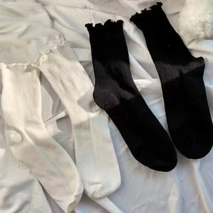 Women's Mid-Calf Slouch Socks Solid Color Ruffled <b>Edge</b> Breathable Sweat-Absorbing Polyester White <b>Black</b> Japanese Style - Product Image 1