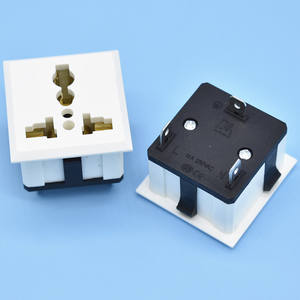 Adaptador de Corriente CA Cuadrado de 3 Pines, Potencia Máxima 16A 250V, Conector de Voltaje y Corriente, Accesorios para Cargador - Product Image 3