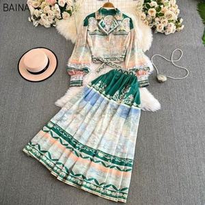 Nuovo romantico elegante due pezzi Set <span class=keywords><strong>abbigliamento</strong></span> donna intagliate stampa <span class=keywords><strong>Chic</strong></span> Top corto elastico vita alta grandi gonne Midi - Product Image 2