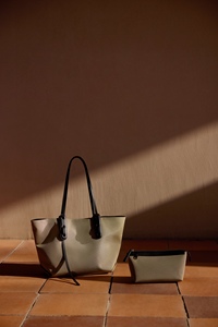 Bolso Tote <span class=keywords><strong>de</strong></span> Tela Impermeable Premium SS26, Bolso <span class=keywords><strong>de</strong></span> Hombro <span class=keywords><strong>de</strong></span> Viaje Ligero 2 en 1 para Mujer, Boutique <span class=keywords><strong>de</strong></span> Lujo con Logotipo Personalizado - Product Image 5