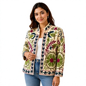 Veste brodée de qualité supérieure KAMARVY pour femme, inspirée des motifs ethniques, réversible, en velours et coton, pour l'automne/hiver - Product Image 5