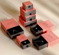 Boîte à bijoux coulissante de haute qualité, idéale pour bracelets, colliers, bagues et boucles d'oreilles - Très populaire