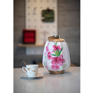 Zhongshan City Guyue Lighting Factory Touch Control <b>Led</b> <b>Table</b> Lamp Battery Powered Cordless <b>Bedside</b> Night Light With Floral - Product Image 3