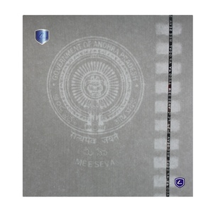 Cadeaux-cadeaux de sécurité personnalisés pour entreprises, certificats-cadeaux, bons, livrets avec estampage holographique - Product Image 1