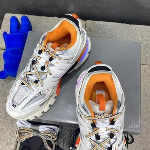 Zapatillas Deportivas de Plataforma de Alta Calidad, Diseño de Lujo, Casuales, con Luces LED, Modelo Track 3.0 - Product Image 4