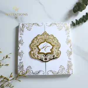 Lüks bronzlaşmaya desen harfleri ile cep lazer kesim altın akrilik kağıt zanaat özelleştirilmiş akrilik düğün davetiyesi