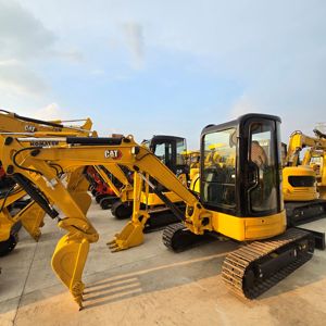 รถขุดตีนตะขาบ Caterpillar 303.5 มือสอง ขนาด 3.5 ตัน ราคาดีที่สุด รุ่น Cat 303.5c ขนาดเล็ก สำหรับใช้ในบ้าน รถขุดตีนตะขาบ Cat303.5 จากญี่ปุ่น - Product Image 4