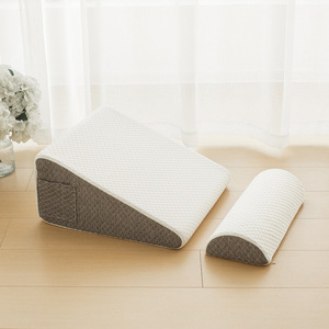 <span class=keywords><strong>Coussin</strong></span> de lit triangulaire moderne en mousse à mémoire de forme souple 200TC <span class=keywords><strong>pour</strong></span> soulager <span class=keywords><strong>le</strong></span> reflux acide et les douleurs au <span class=keywords><strong>dos</strong></span>, aux genoux et aux jambes pendant <span class=keywords><strong>le</strong></span> sommeil - Product Image 1