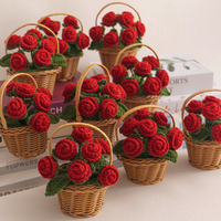 Nouveau tricoté à la main rouge Rose Crochet fleur panier laine fil ornement pour décoration de bureau article chaud conception transfrontalière