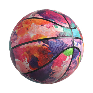 Ballon de basketball en PU de qualité supérieure, couleur dégradée, logo personnalisé, style streetwear, <span class=keywords><strong>cadeau</strong></span> pour les jeunes - Product Image 2