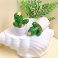 Mini cactus en résine, figurines de cactus miniatures mignonnes, décoration de bureau à domicile, plantes mignonnes, décoration de tableau de bord de voiture