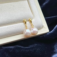 Boucles d'oreilles clous Aimgal Classic en perles Edison 10-11mm, légèrement texturées, blanches, parfaites pour le quotidien et les robes de mariée