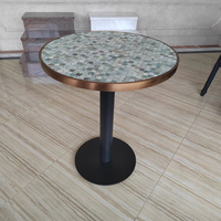 Ensembles de meubles de restaurant à livraison rapide Table en terrazzo et chaises en métal pour café Home Bar ou repas en plein air pour cafés