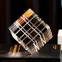 Presse-papiers en cristal en gros, cube en verre K9, logo 3D gravé au laser personnalisé, cadeau d'affaires, décoration de bureau, artisanat, cadeau