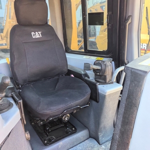 รถดันดิน CAT D7R มือสอง น้ำหนักใช้งาน 20.3 ตัน เครื่องยนต์ C12 หกสูบ พร้อมริปเปอร์ สำหรับงานวิศวกรรมเทศบาล - Product Image 3